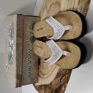 Easy Street Stevie Sandals, White w/Metallic Nailheads Size 9.5